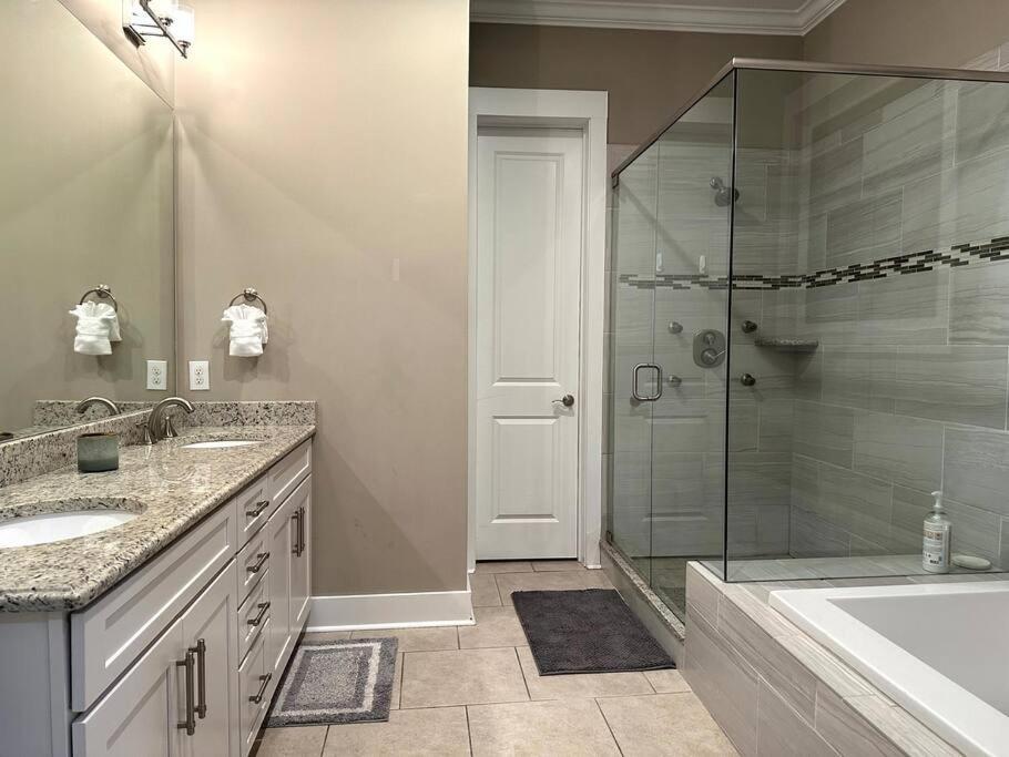 The Color Chord L 3Br In East Nashville With Rooftop Hot Tub Extérieur photo